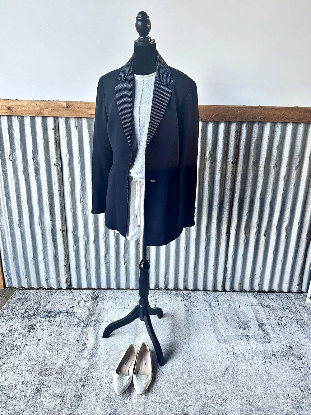 St. John Pinstripe Luxe Suiting Griffith Gray from Italy